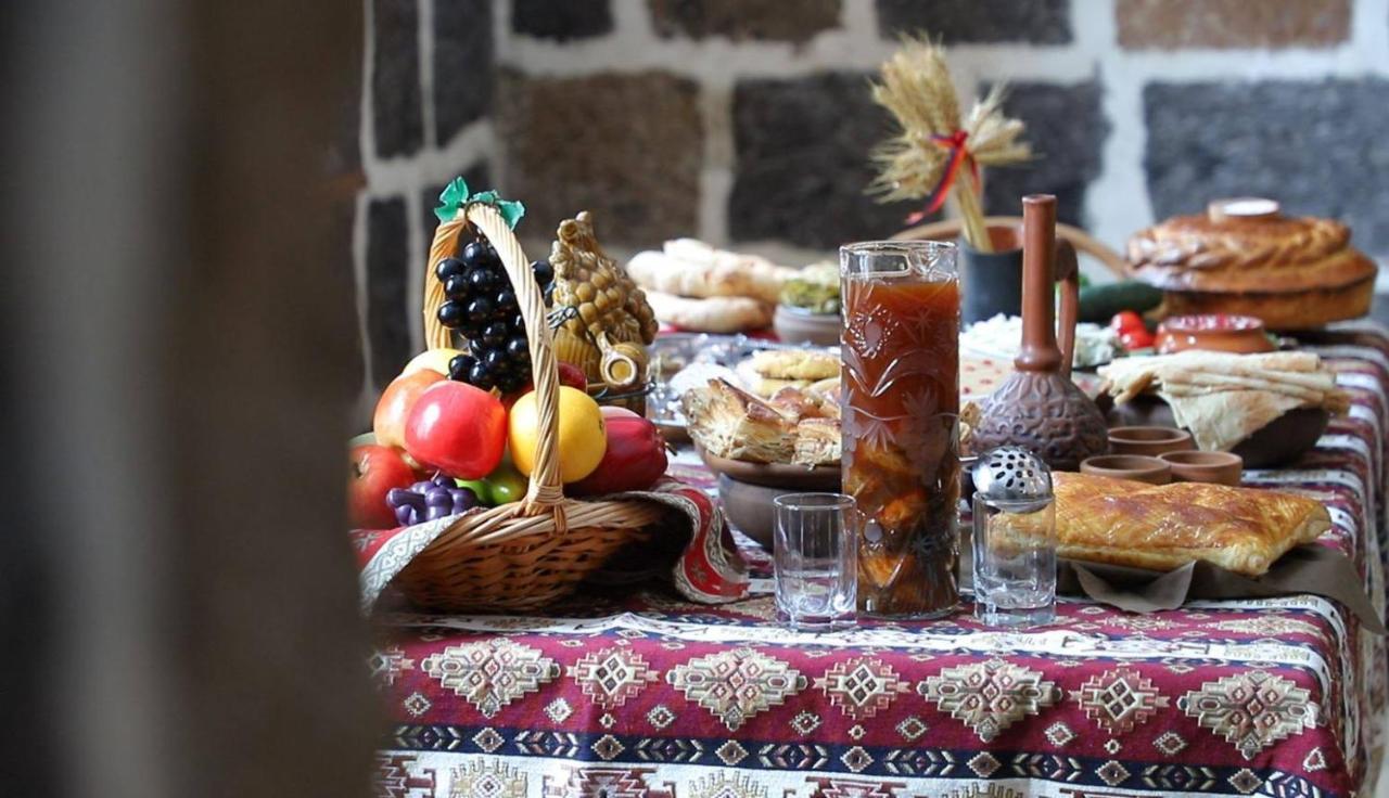 Guesthouse Emma Gyumri Ngoại thất bức ảnh